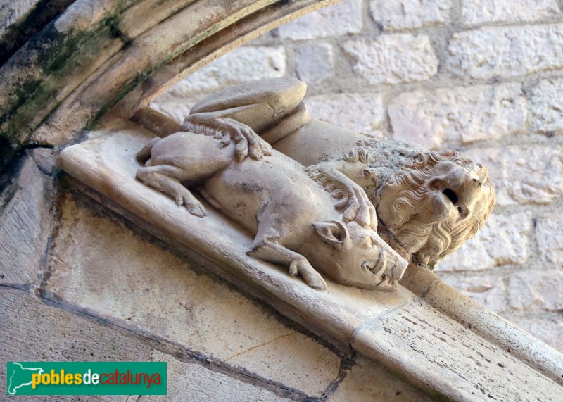Monestir de Santes Creus - Palau Reial, detall de la barana (Foto: Albert Esteves, 2019) Monestir de Santes Creus - Palau Reial, detall de la barana