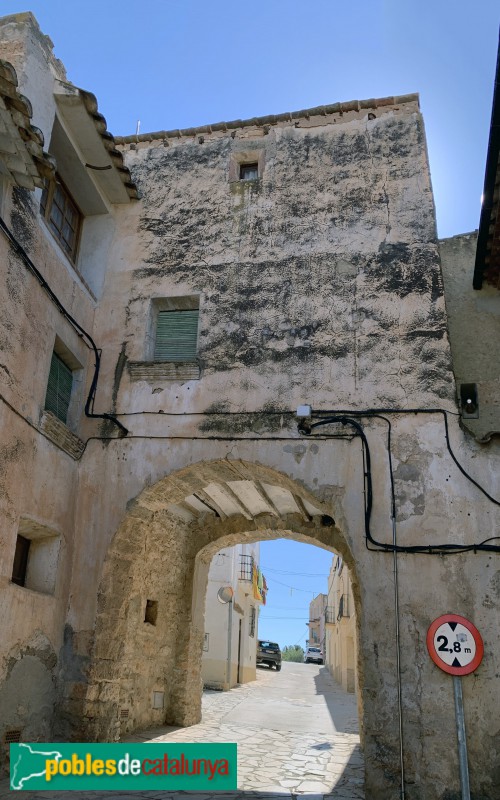Montferri - Portal de la muralla (Foto: Albert Esteves, 2019) Montferri - Portal de la muralla