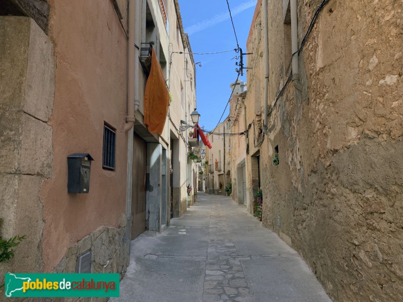 Alió - Carrer Major (Foto: Albert Esteves, 2019) Alió - Carrer Major