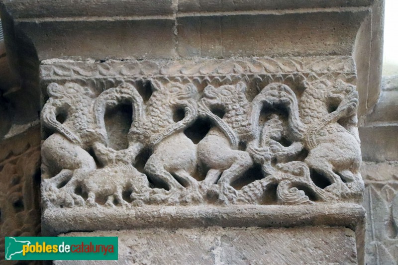El Pla de Santa Maria - Església de Sant Ramon, frisos interiors (Foto: Albert Esteves, 2019) El Pla de Santa Maria - Església de Sant Ramon, frisos interiors