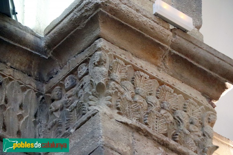 El Pla de Santa Maria - Església de Sant Ramon, frisos interiors (Foto: Albert Esteves, 2019) El Pla de Santa Maria - Església de Sant Ramon, frisos interiors