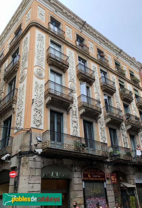Barcelona - Casa Gené (Hospital, 83) (Foto: Albert Esteves, 2019) Barcelona - Casa Gené (Hospital, 83)