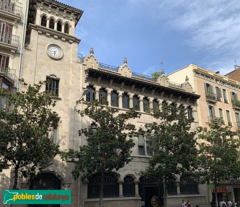 Barcelona - Gran de Gràcia, 18-22 (Foto: Albert Esteves, 2019) Barcelona - Gran de Gràcia, 18-22