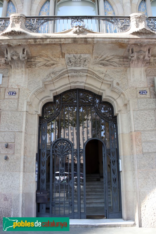 Barcelona - Casa Garriga (Passeig de Gràcia, 112) (Foto: Albert Esteves, 2019) Barcelona - Casa Garriga (Passeig de Gràcia, 112)