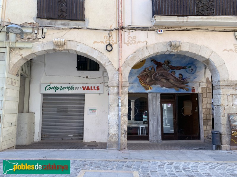 Valls - Plaça de l'Oli (Foto: Albert Esteves, 2019) Valls - Plaça de l'Oli