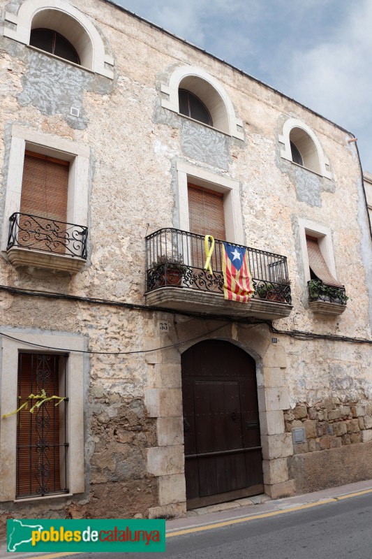 El Perelló - Carrer Major, 33 (Foto: Albert Esteves, 2019) El Perelló - Carrer Major, 33