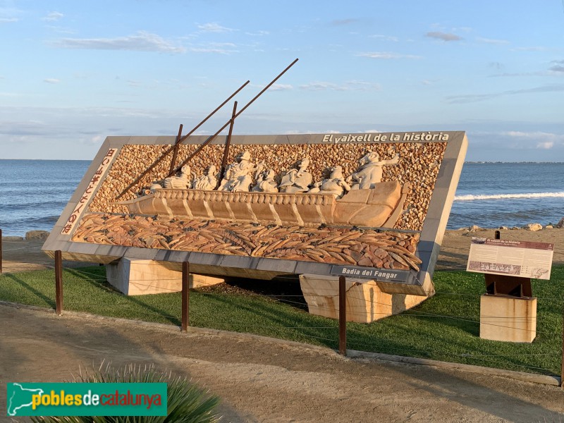 L'Ampolla - Escultura El Vaixell de la Història (Foto: Albert Esteves, 2019) L'Ampolla - Escultura El Vaixell de la Història