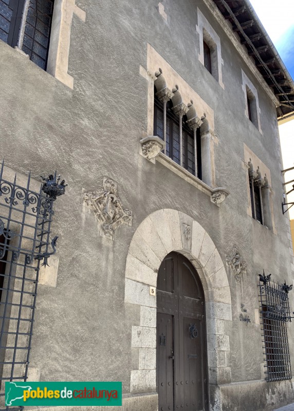 Puigcerdà - Can Deulofeu (Foto: Albert Esteves, 2019) Puigcerdà - Can Deulofeu