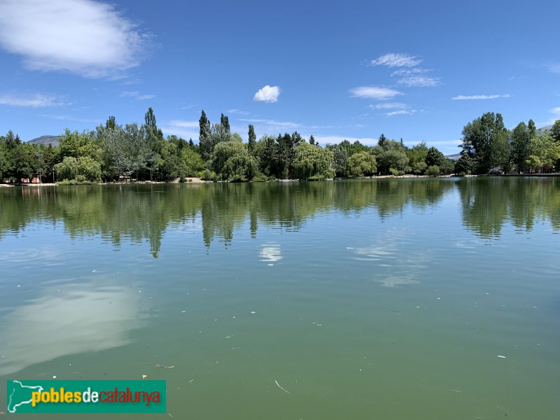 Puigcerdà - Estany i parc Schierbeck (Foto: Albert Esteves, 2019) Puigcerdà - Estany i parc Schierbeck