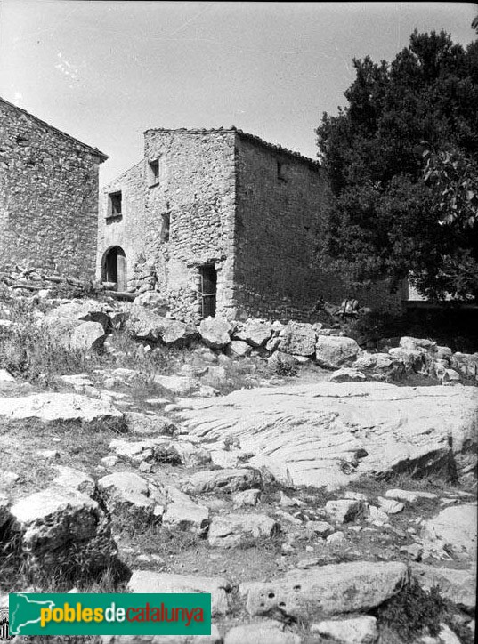 Mont-ral - L'Aixàviga (Foto: Antoni Maymó -Arxiu Fotogràfic Centre Excursionista de Catalunya-, anys 50) Mont-ral - L'Aixàviga
