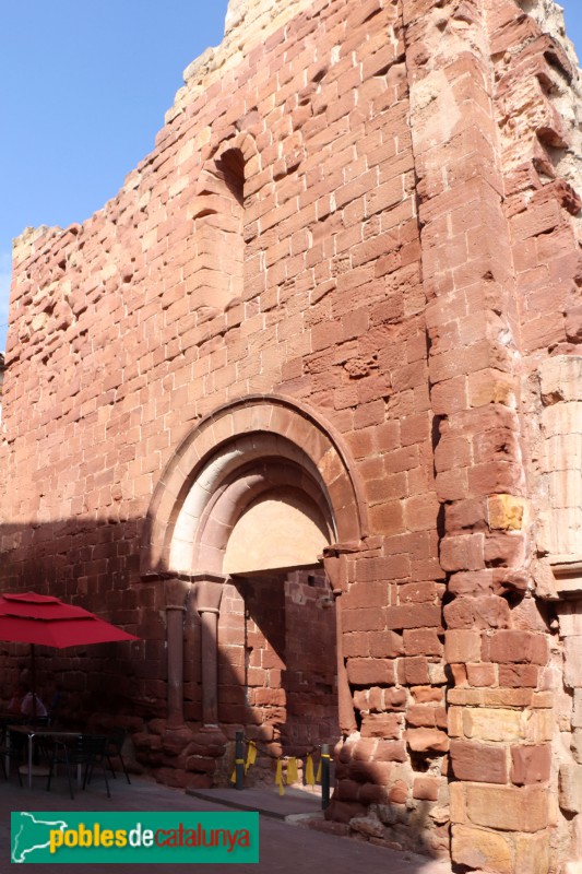 Alcover - Església Vella o de la Sang (Foto: Albert Esteves, 2019) Alcover - Església Vella o de la Sang