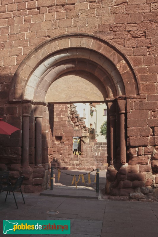 Alcover - Església Vella o de la Sang (Foto: Albert Esteves, 2019) Alcover - Església Vella o de la Sang