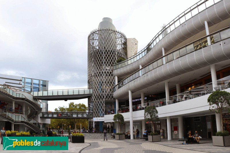 Barcelona - Centre comercial Som Multiespai (Foto: Albert Esteves, 2019) Barcelona - Centre comercial Som Multiespai