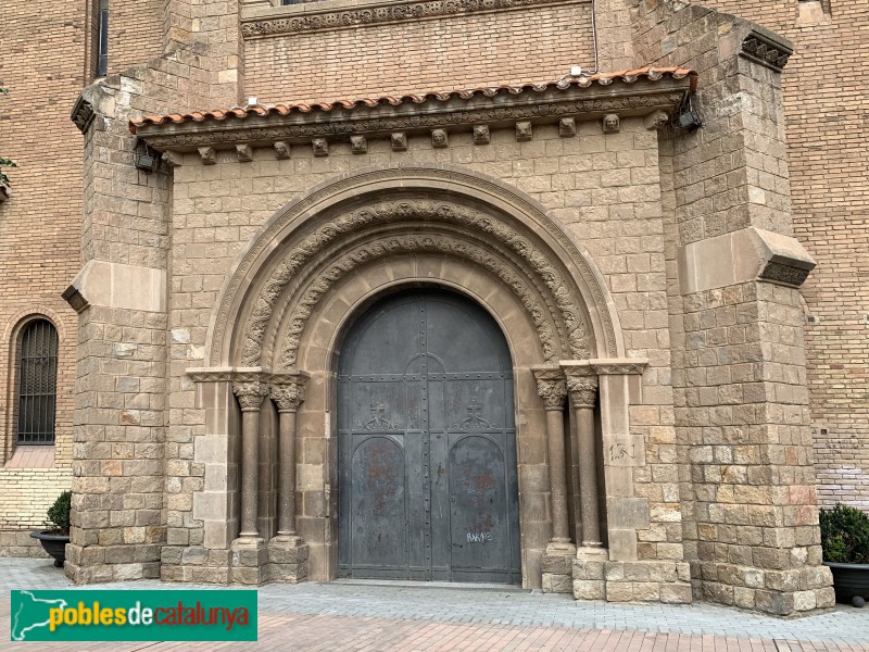 Barcelona - Església de Crist Rei (Foto: Albert Esteves, 2019) Barcelona - Església de Crist Rei