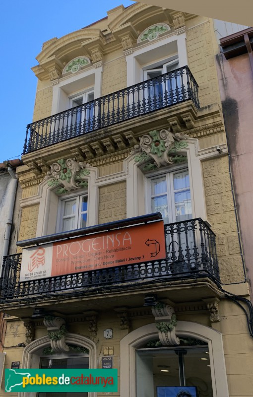 Barcelona - Carrer Ajuntament 7, Sant Andreu (Foto: Albert Esteves, 2019) Barcelona - Carrer Ajuntament 7, Sant Andreu