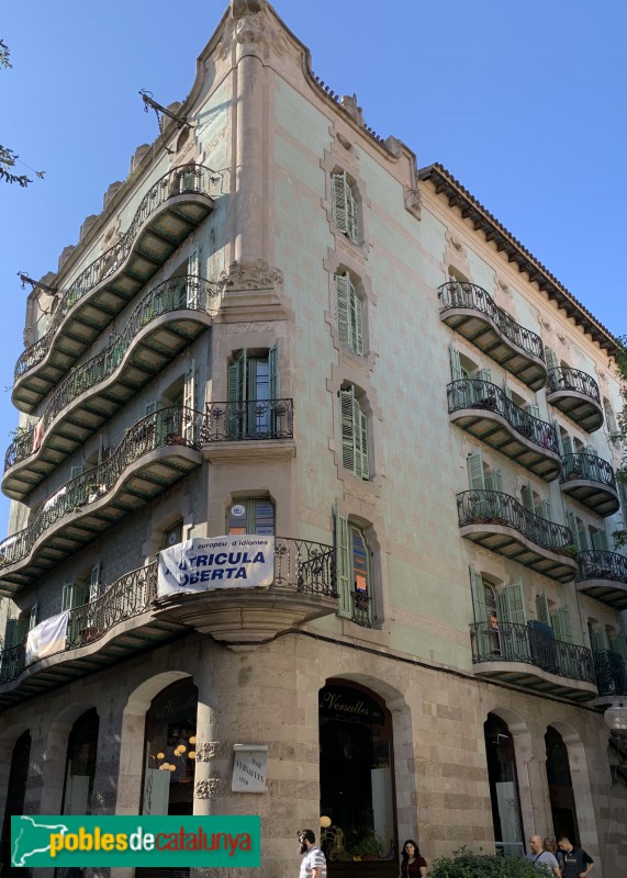 Barcelona - Casa Vidal (Gran de Sant Andreu, 255) (Foto: Albert Esteves, 2019) Barcelona - Casa Vidal (Gran de Sant Andreu, 255)