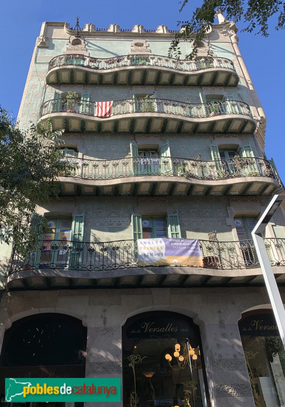 Barcelona - Casa Vidal (Gran de Sant Andreu, 255) (Foto: Albert Esteves, 2019) Barcelona - Casa Vidal (Gran de Sant Andreu, 255)