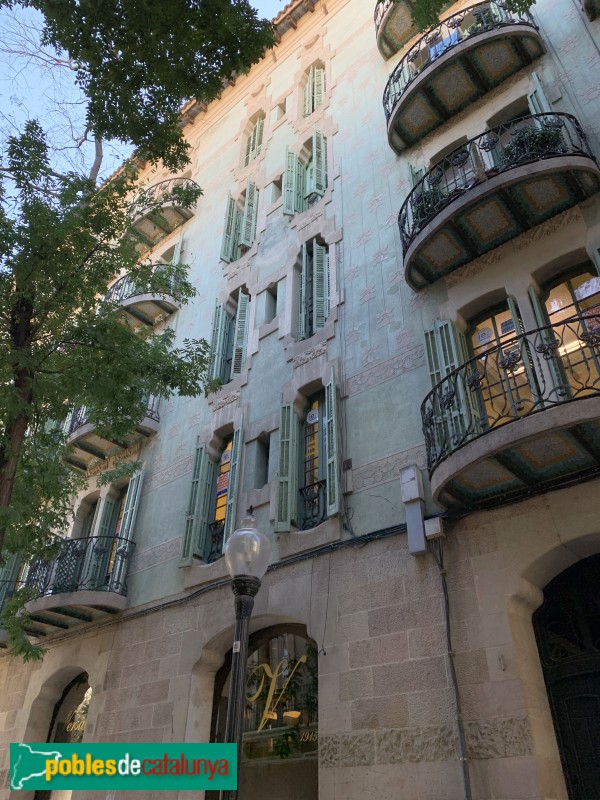 Barcelona - Casa Vidal (Gran de Sant Andreu, 255) (Foto: Albert Esteves, 2019) Barcelona - Casa Vidal (Gran de Sant Andreu, 255)