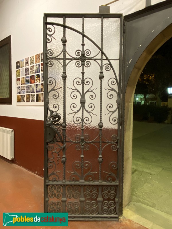 Arenys de Mar - Fàbrica Calisay (Foto: Albert Esteves, 2019) Arenys de Mar - Fàbrica Calisay