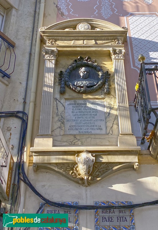 Arenys de Mar - Can Montal de la Dreta (Foto: Albert Esteves, 2019) Arenys de Mar - Can Montal de la Dreta