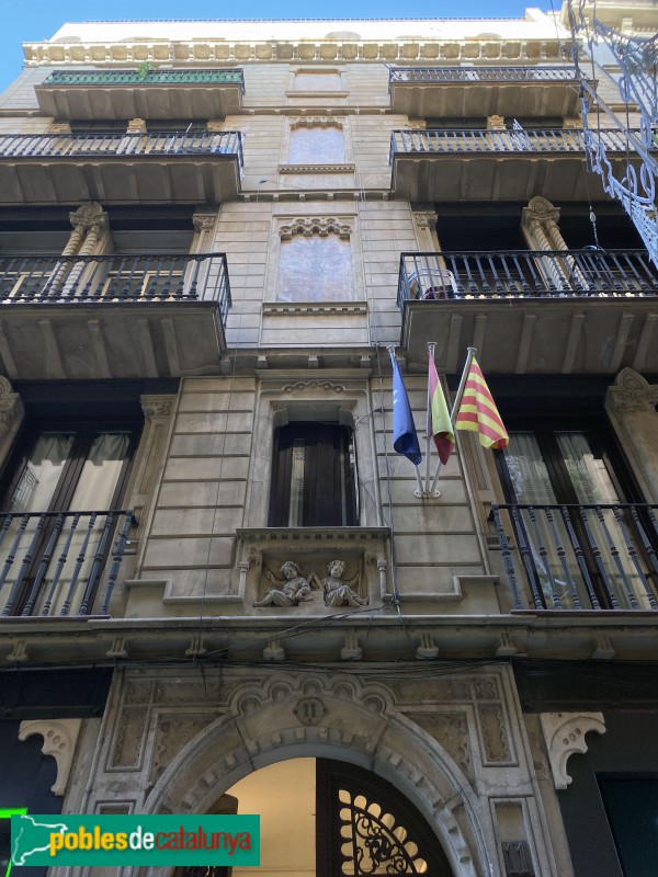 Barcelona - Portaferrissa, 11 (Foto: Albert Esteves, 2019) Barcelona - Portaferrissa, 11