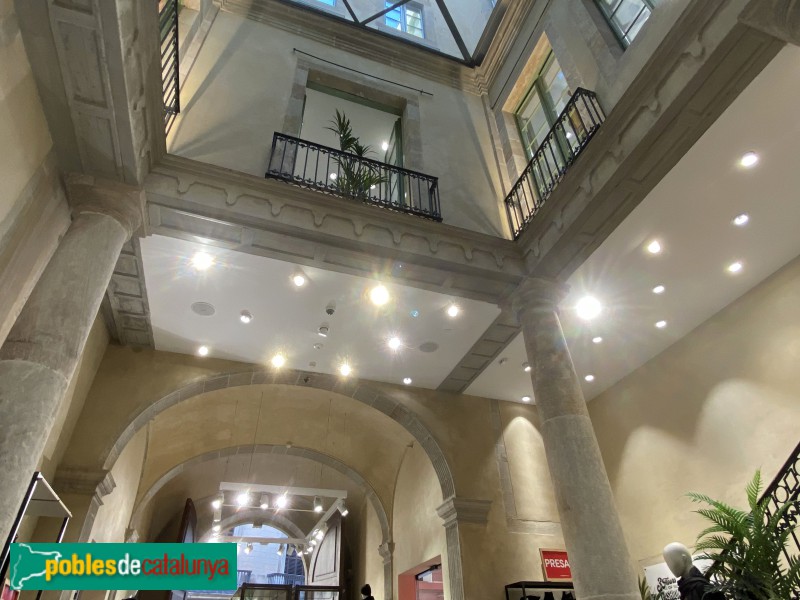 Barcelona - Palau Castell de Pons (Boters, 2) (Foto: Albert Esteves, 2019) Barcelona - Palau Castell de Pons (Boters, 2)