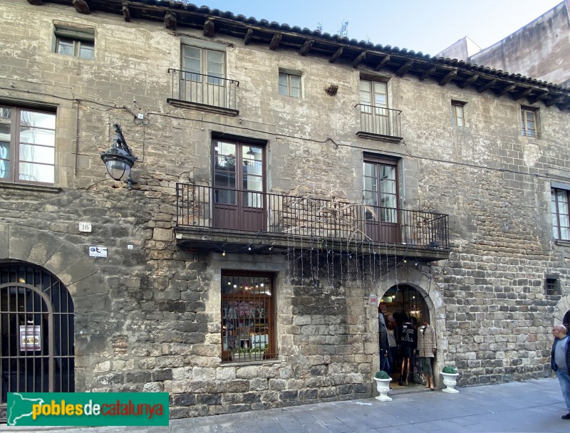 Barcelona - Rectoria del Pi (Foto: Albert Esteves, 2019) Barcelona - Rectoria del Pi