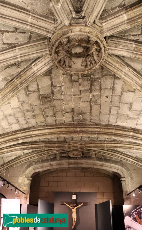 Barcelona - Església del Pi. Cripta (Foto: Albert Esteves, 2019) Barcelona - Església del Pi. Cripta