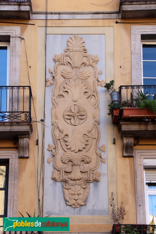 Barcelona - Escudellers, 48 (Foto: Albert Esteves, 2019) Barcelona - Escudellers, 48