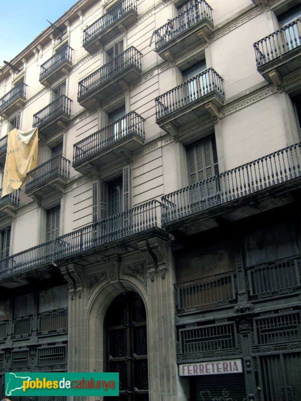 Barcelona - Ferran, 34 (Foto: Albert Esteves, 2007) Barcelona - Ferran, 34