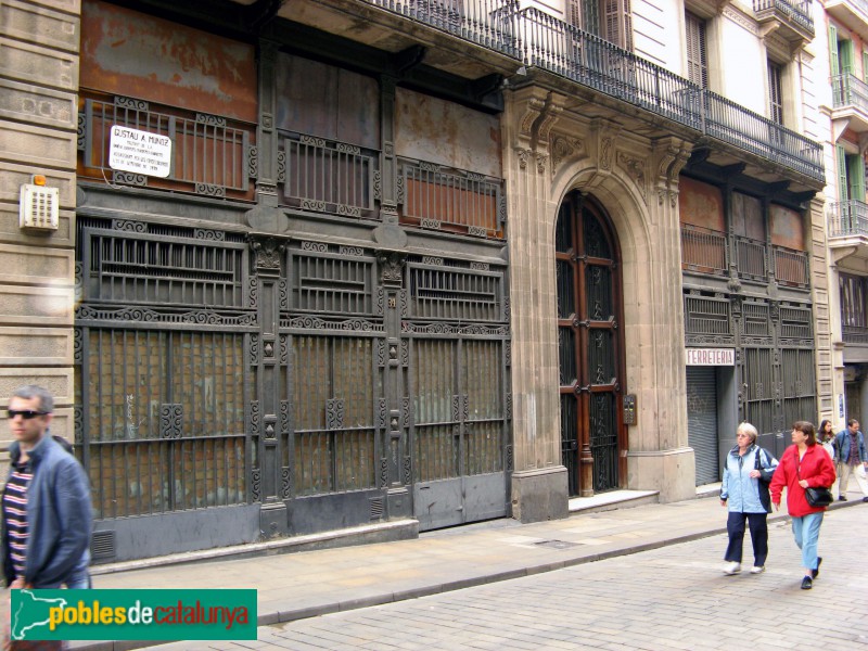 Barcelona - Ferran, 34 (Foto: Albert Esteves, 2007) Barcelona - Ferran, 34