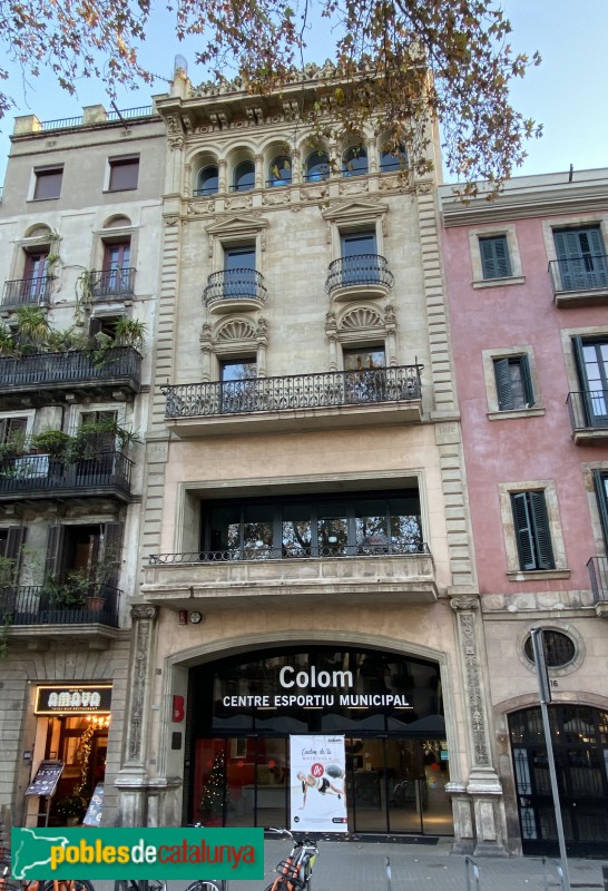 Barcelona - Casa Napoleó (Frontó Colom) (Foto: Albert Esteves, 2019) Barcelona - Casa Napoleó (Frontó Colom)