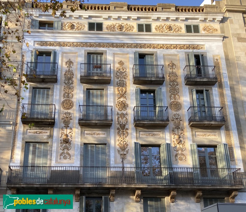 Barcelona - Casa Xuriguer (Rambla, 25) (Foto: Albert Esteves, 2019) Barcelona - Casa Xuriguer (Rambla, 25)