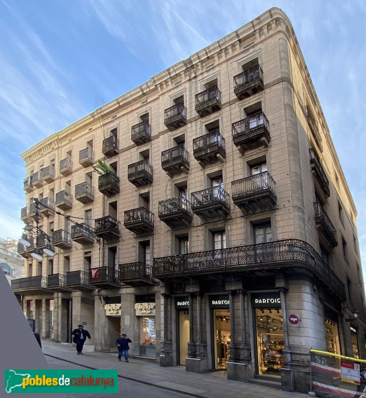 Barcelona - Ferran, 44-46 (Foto: Albert Esteves, 2019) Barcelona - Ferran, 44-46