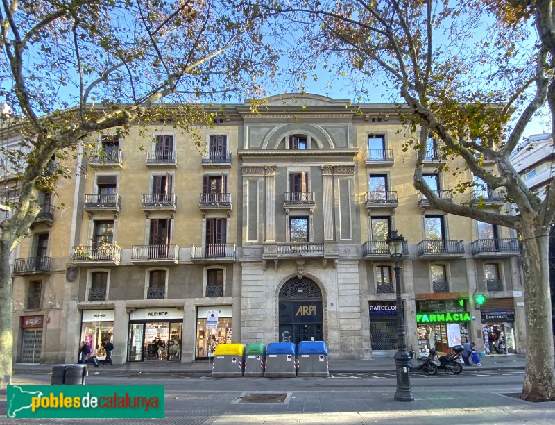 Barcelona - Rambla, 38 (Foto: Albert Esteves, 2019) Barcelona - Rambla, 38