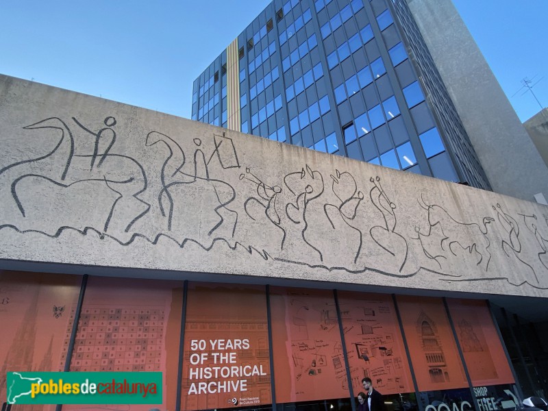 Barcelona - Fris del Col·legi d'Arquitectes