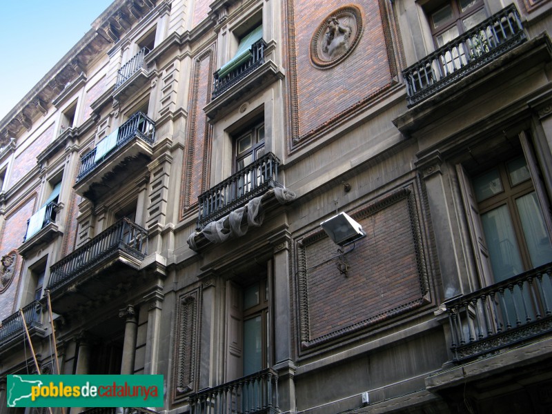 Barcelona - Santa Anna, 28 (Foto: Albert Esteves, 2007) Barcelona - Santa Anna, 28