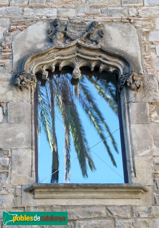 Barcelona - Casa de l'Ardiaca, finestra (Foto: Albert Esteves, 2019) Barcelona - Casa de l'Ardiaca, finestra