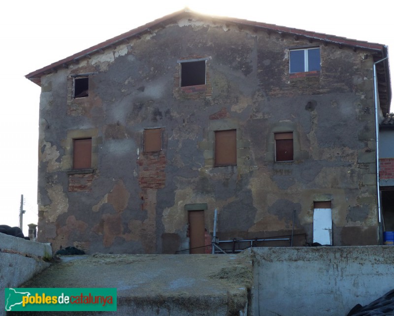 Folgueroles - El Raurell. Façana posterior (Foto: Graciel·la Vidal, 2020) Folgueroles - El Raurell. Façana posterior