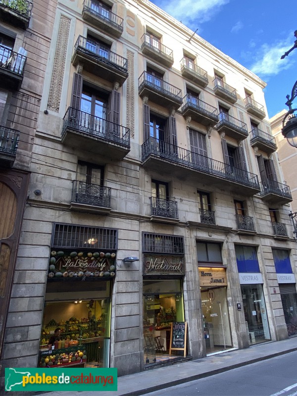 Barcelona - Jaume I, 11 (Foto: Albert Esteves, 2020) Barcelona - Jaume I, 11