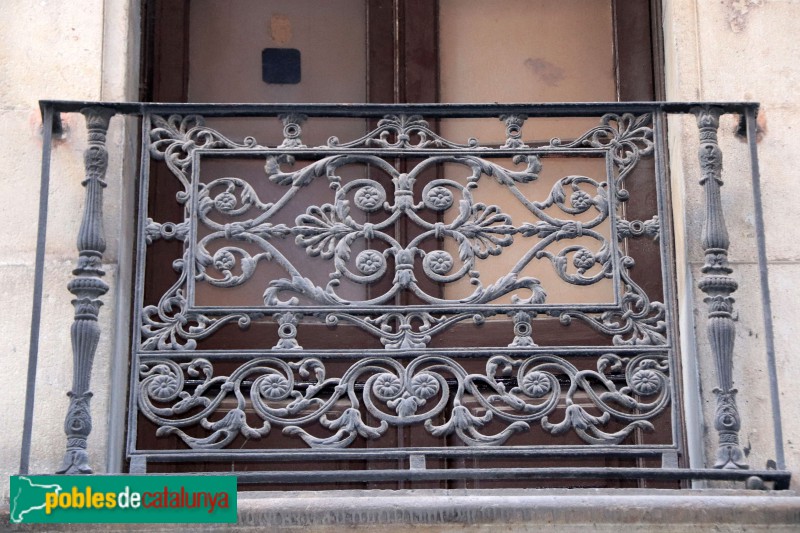 Barcelona - Jaume I, 11 - Llibreteria, 22 (Foto: Albert Esteves, 2020) Barcelona - Jaume I, 11 - Llibreteria, 22