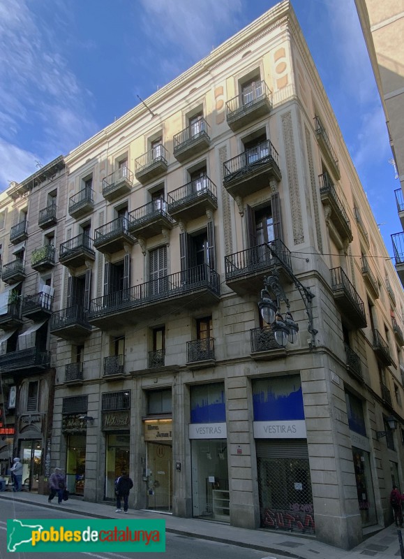 Barcelona - Jaume I, 11 (Foto: Albert Esteves, 2020) Barcelona - Jaume I, 11