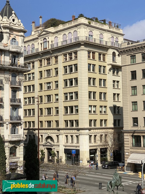 Barcelona - Via Laietana, 30 (Foto: Albert Esteves, 2020) Barcelona - Via Laietana, 30