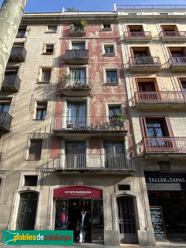 Barcelona - Rambla, 110 (Foto: Albert Esteves, 2020) Barcelona - Rambla, 110