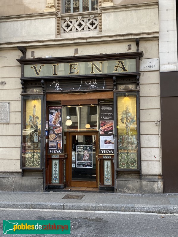 Barcelona - Antiga Xarcuteria Mumbrú (Foto: Albert Esteves, 2020) Barcelona - Antiga Xarcuteria Mumbrú