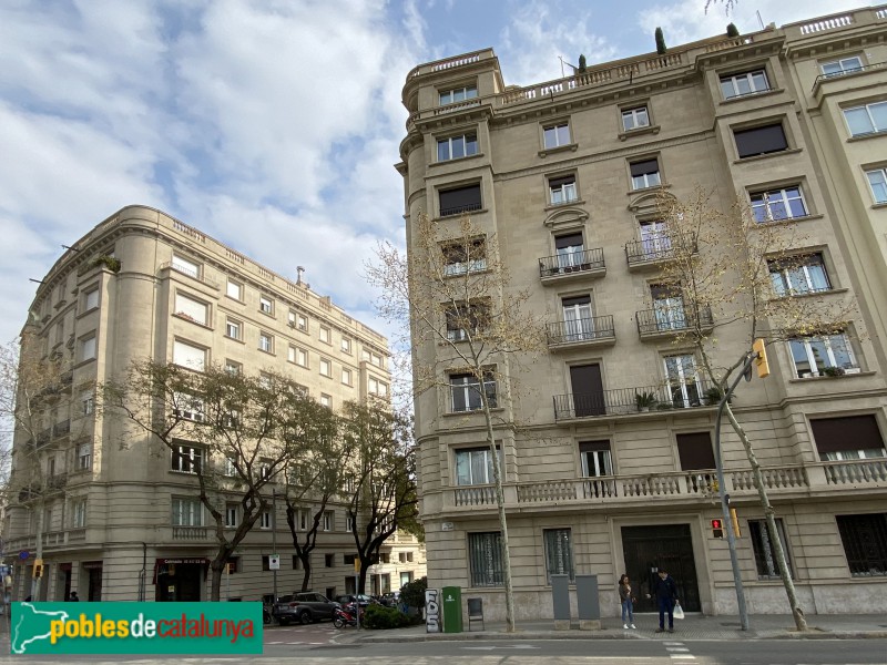 Barcelona - El Frare Negre (Foto: Albert Esteves, 2020) Barcelona - El Frare Negre