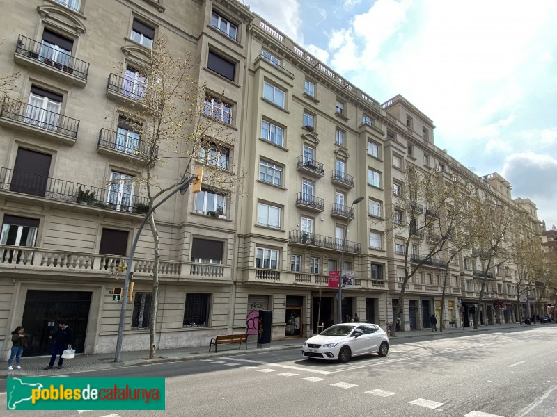 Barcelona - El Frare Negre (Foto: Albert Esteves, 2020) Barcelona - El Frare Negre