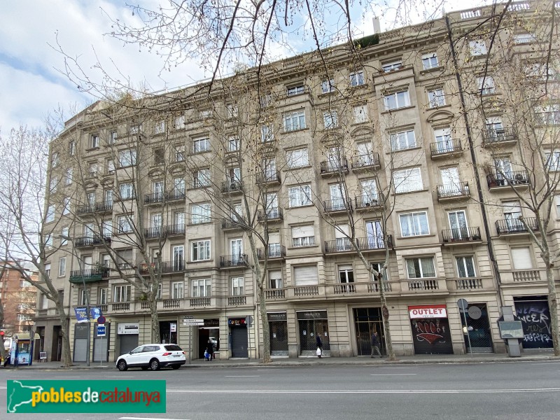 Barcelona - El Frare Negre (Foto: Albert Esteves, 2020) Barcelona - El Frare Negre