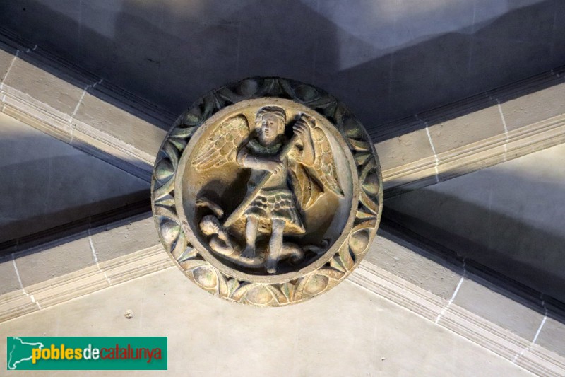 Esparreguera - Església de Santa Eulàlia, clau de volta (Foto: Albert Esteves, 2020) Esparreguera - Església de Santa Eulàlia, clau de volta