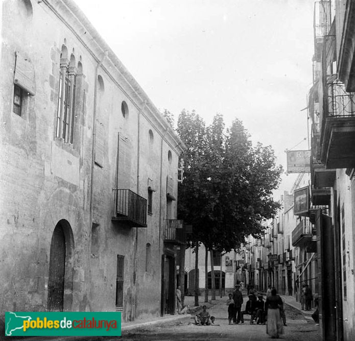 Esparreguera - Carrer Cavallers (Foto: Josep Salvany - Fons Salvany, Biblioteca de Catalunya, 1913) Esparreguera - Carrer Cavallers